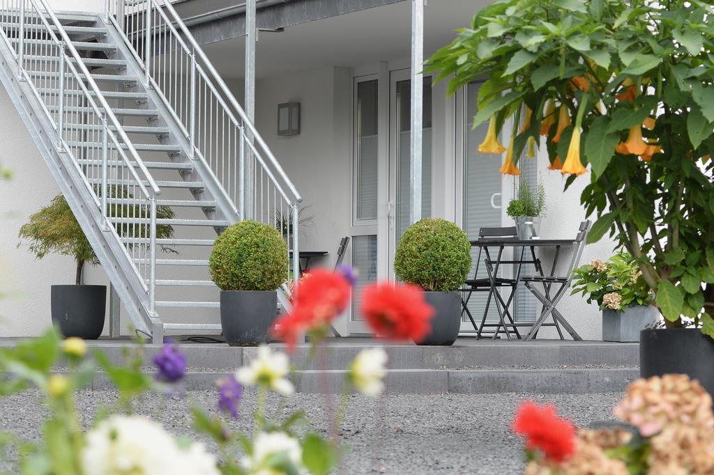 Bed & Breakfast Meerbusch Szoba fotó